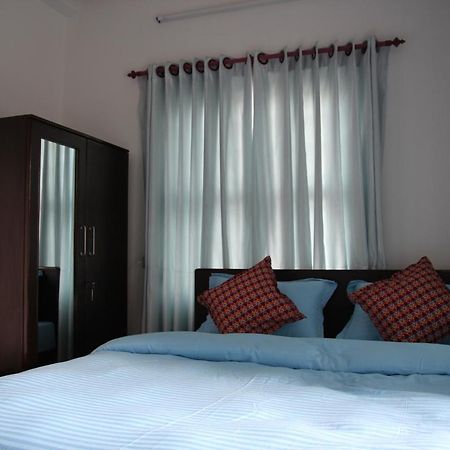 Hope Guest House Pokhara Zewnętrze zdjęcie